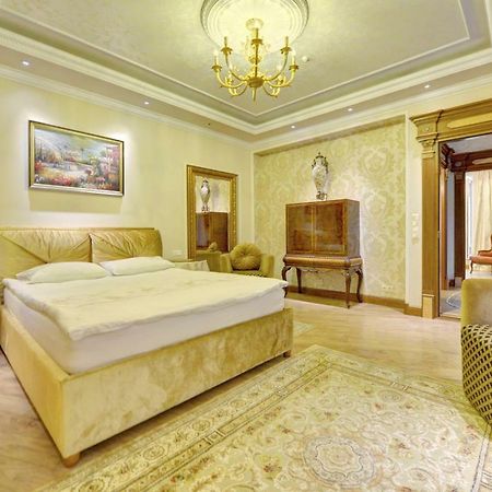 Luxury Pilies Avenue Apartment Vilnius Esterno foto