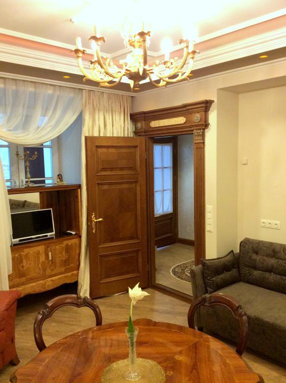 Luxury Pilies Avenue Apartment Vilnius Esterno foto