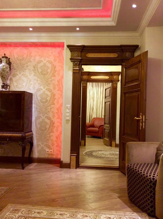 Luxury Pilies Avenue Apartment Vilnius Esterno foto